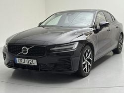 Svart Begagnad 2023 Volvo S60 Plus Sedan | 385 000 kr