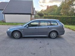 Ser ut som blå Begagnad 2007 Saab 9-3 Kombi | 12 000 kr (Superpris)