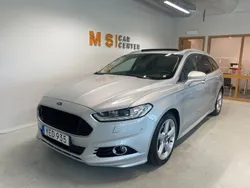 Grå Begagnad 2016 Ford Mondeo Titanium Kombi | 149 800 kr (Marknadspris)