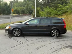 Svart Begagnad 2013 Volvo V70 R-Design Kombi | 145 000 kr (Lite dyr)