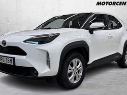 Vit Begagnad 2021 Toyota Yaris Cross SUV | 229 800 kr (Superpris)