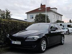 Svart Begagnad 2011 BMW 520 Kombi | 98 000 kr (Marknadspris)