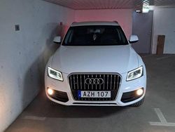 Vit Begagnad 2016 Audi Q5 Design SUV | 173 500 kr (Marknadspris)