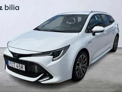 Vit Begagnad 2020 Toyota Corolla Style Kombi | 234 900 kr (Marknadspris)