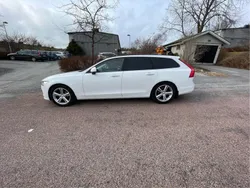 Vit Begagnad 2018 Volvo V90 Business Edition Kombi | 169 000 kr
