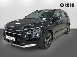 Svart Begagnad 2023 Kia Niro SUV | 344 500 kr (Marknadspris)