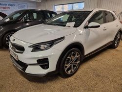 Vit Begagnad 2020 Kia XCeed 2 SUV | 250 000 kr (Marknadspris)