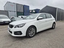 Vit Begagnad 2019 Peugeot 308 Allure Halvkombi | 124 999 kr (Marknadspris)