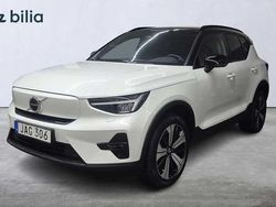 Vit Begagnad 2023 Volvo XC40 Plus SUV | 319 000 kr