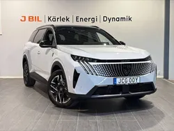 Vit Begagnad 2024 Peugeot 5008 GT Minibuss | 409 900 kr