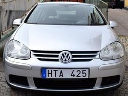 Silver Begagnad 2009 VW Golf Trendline Halvkombi | 39 800 kr (Marknadspris)
