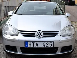 Silver Begagnad 2009 VW Golf Trendline Halvkombi | 38 800 kr (Bra pris)