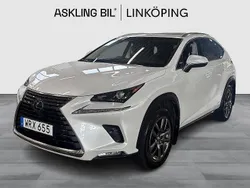 Vit Begagnad 2018 Lexus NX300h Executive Line SUV | 309 000 kr (Marknadspris)