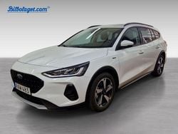Vit Begagnad 2024 Ford Focus Active Kombi | 259 800 kr (Marknadspris)