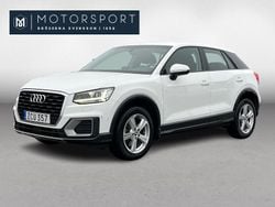 Vit Begagnad 2017 Audi Q2 Comfort SUV | 189 900 kr (Marknadspris)