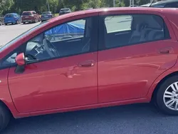 Röd Begagnad 2012 Fiat Punto Easy Halvkombi | 35 000 kr