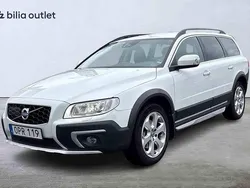 Vit Begagnad 2016 Volvo XC70 SUV | 189 900 kr