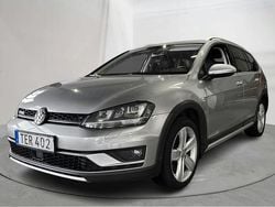 Silver Begagnad 2016 VW Golf Alltrack Kombi | 70 000 kr (Marknadspris)