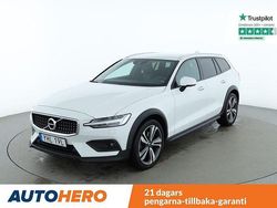 Vit Begagnad 2019 Volvo V60 CC Kombi | 340 000 kr (Lite dyr)