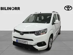 Vit Begagnad 2020 Toyota Proace Verso Active Kombi | 299 900 kr