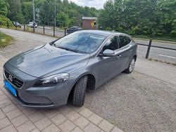 Begagnad 2016 Volvo V40 Halvkombi | 109 000 kr (Bra pris)