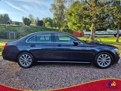 Blå Begagnad 2017 Mercedes E220 Sedan | 236 900 kr (Superpris)