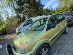Grön Begagnad 2006 Ford Fusion Halvkombi | 12 000 kr (Superpris)