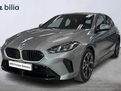 Grå Begagnad 2024 BMW 120 M Sport Halvkombi | 409 900 kr