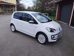 Vit Begagnad 2013 VW up! Halvkombi | 63 000 kr (Marknadspris)