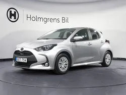 Grå Begagnad 2023 Mazda 2 Halvkombi | 194 900 kr (Bra pris)