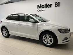 Vit (pure white) Begagnad 2018 VW Polo Halvkombi | 125 000 kr (Marknadspris)