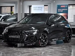 Svart Begagnad 2023 Audi RS3 Sportback Comfort Halvkombi | 699 900 kr (Marknadspris)