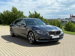 Grå Begagnad 2017 BMW 750L Sedan | 499 000 kr (Superpris)