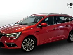 Röd (red) Begagnad 2016 Renault Mégane GrandTour Kombi | 119 900 kr (Lite dyr)