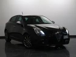 Svart Begagnad 2013 Alfa Romeo Giulietta Veloce Halvkombi | 89 000 kr (Marknadspris)