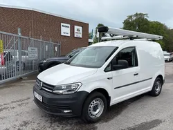 Vit (candyvit) Begagnad 2020 VW Caddy Basis Minibuss | 199 900 kr (Marknadspris)
