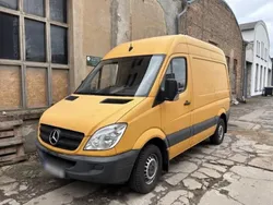 Gul Begagnad 2011 Mercedes Sprinter Van | 180 000 kr