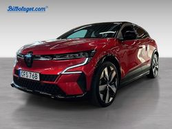 Röd Begagnad 2023 Renault Mégane IV Techno Halvkombi | 299 900 kr (Lite dyr)