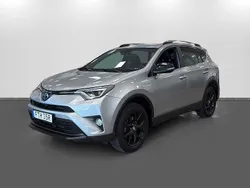 Silver Begagnad 2018 Toyota RAV4 Hybrid Edition SUV | 279 900 kr (Lite dyr)