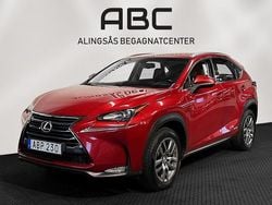 Röd Begagnad 2016 Lexus NX300h Business Edition SUV | 219 000 kr (Lite dyr)