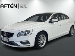 Vit Begagnad 2017 Volvo S60 R-Design Sedan | 169 800 kr (Marknadspris)