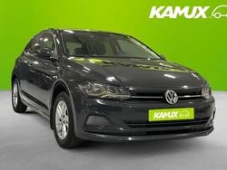 Silver/grå Begagnad 2018 VW Polo Halvkombi | 109 800 kr (Marknadspris)