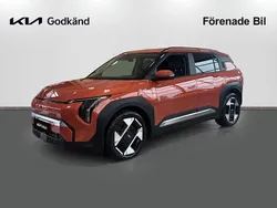 Orange Begagnad 2024 Kia EV3 Plus SUV | 489 000 kr
