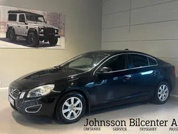 Svart Begagnad 2013 Volvo S60 Momentum Sedan | 79 900 kr (Superpris)