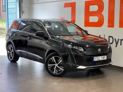 Svart Begagnad 2023 Peugeot 5008 GTi Minibuss | 319 900 kr (Marknadspris)