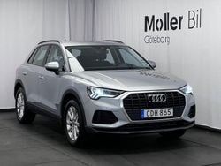 Silver (florettsilver metallic) Begagnad 2023 Audi Q3 Proline SUV | 314 900 kr (Marknadspris)