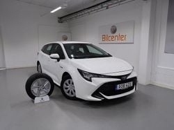 Vit Begagnad 2020 Toyota Corolla Life Kombi | 209 900 kr (Marknadspris)