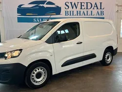Vit Begagnad 2019 Peugeot Partner Minibuss | 179 800 kr (Marknadspris)