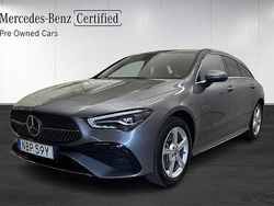 Grå Begagnad 2024 Mercedes CLA250e Shooting Brake AMG Kombi | 389 900 kr (Marknadspris)