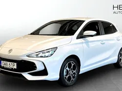 Vit (white) Ny 2024 MG MG3 Luxury Halvkombi | 269 990 kr (Marknadspris)